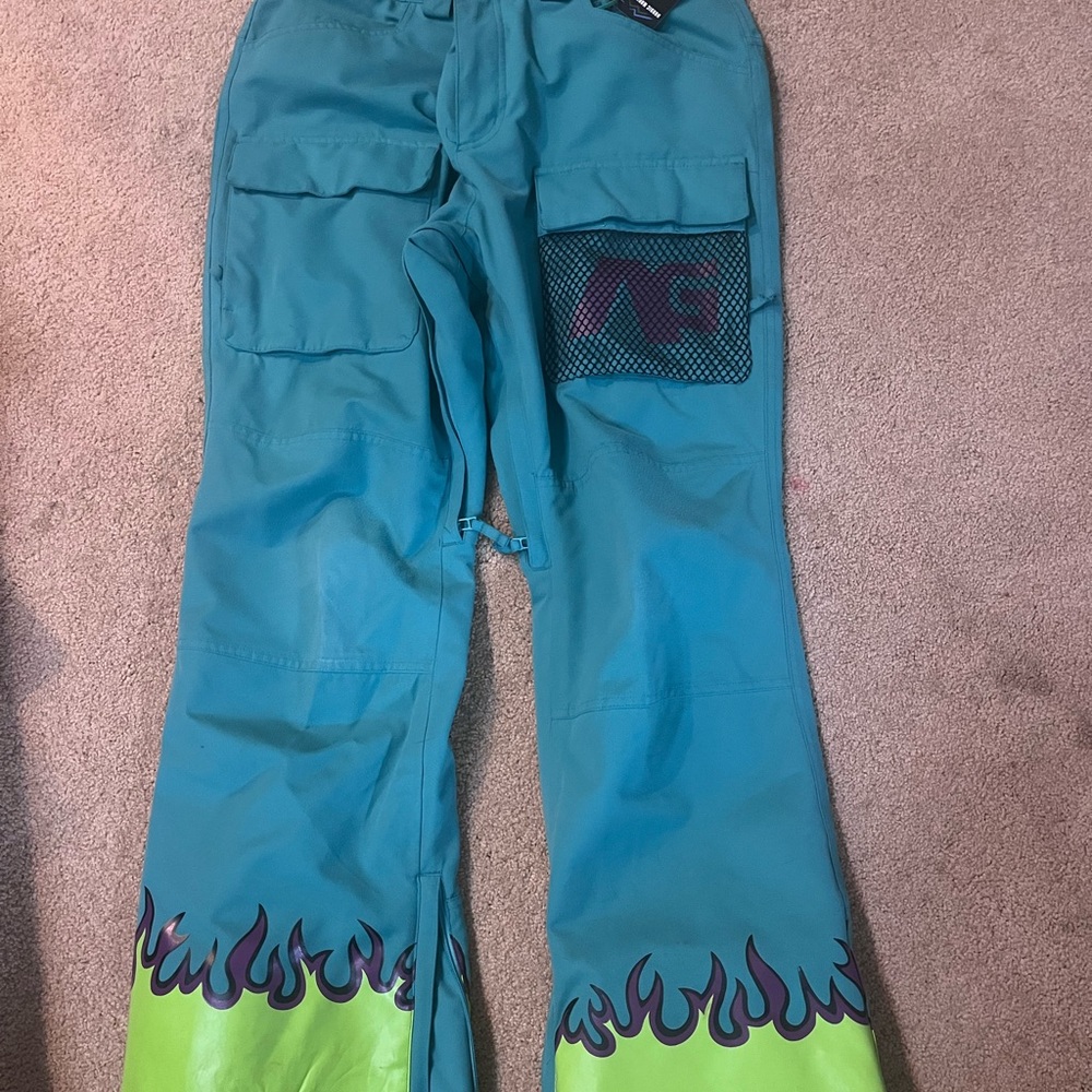 Large Burton Analog Aqua Blue Pants